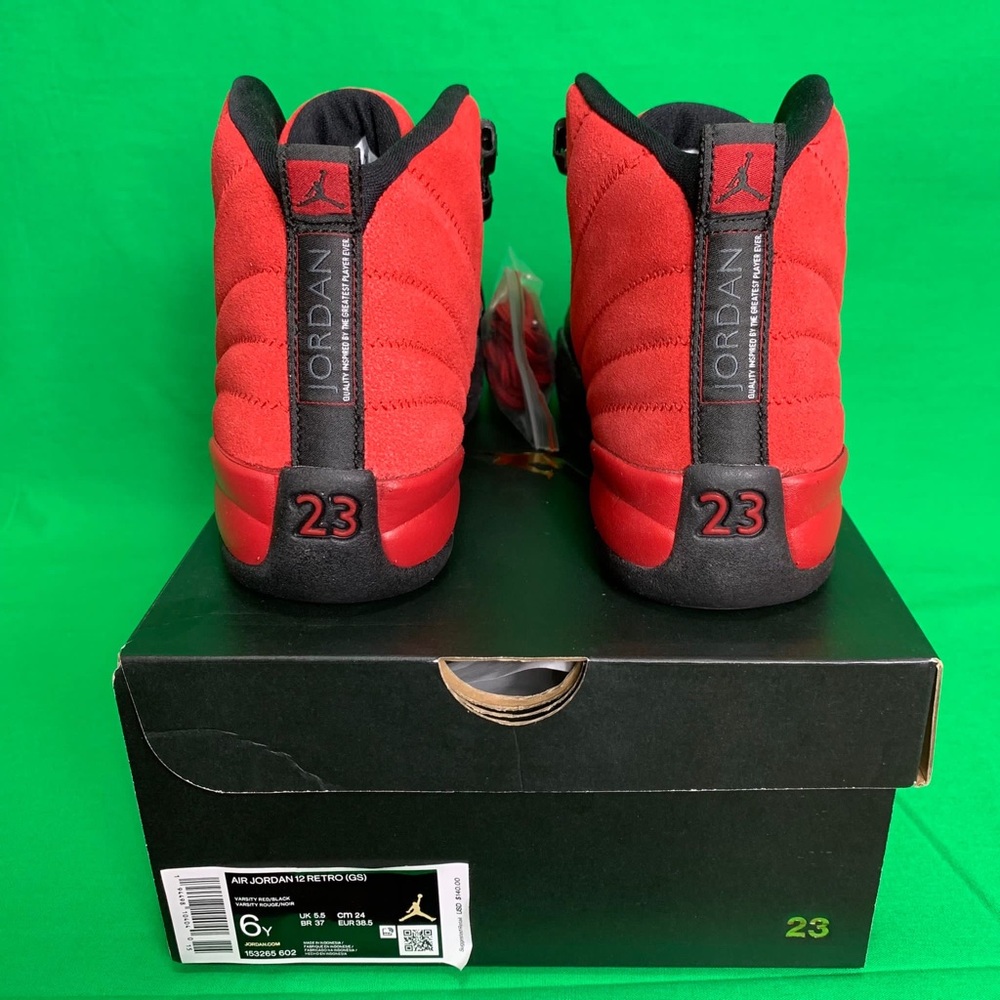 Air Jordan 12 Retro (GS) Varsity Red/Black Size 6Y - Picture 4 of 10